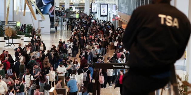 ABD’de Havalimanı Güvenliklerinde Kaos Devam Ediyor